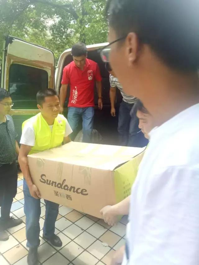 长沙湘一机械有限公司,长沙环卫设备制造,长沙环卫设备销售,保洁项目